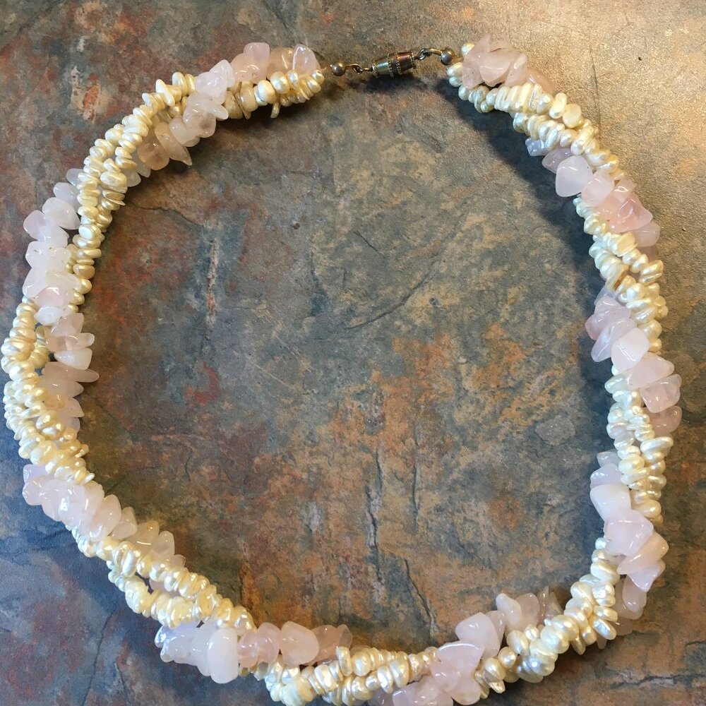 Vintage Faux Pearl Chip & Rose Quartz Chip Twisted Necklace